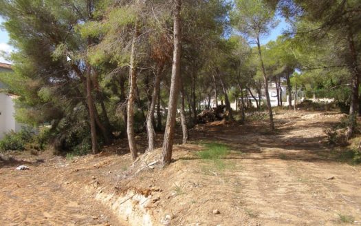 BP3303MOR – Grondstuk in Pinar de l’Advocat Moraira