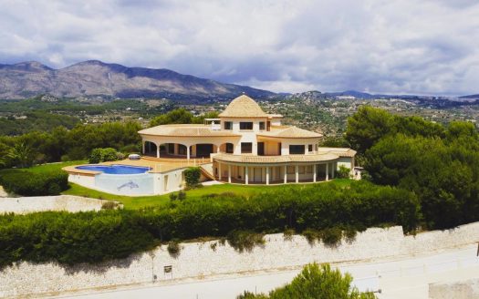 GTA – 2970 – Villa of luxury in Calpe Alicante