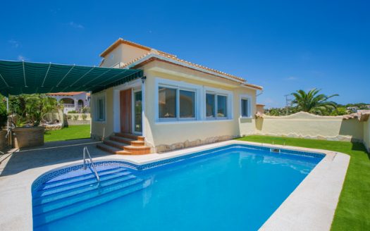 A - 3047-Villa-in-Calpe-Alicante-spanje-01