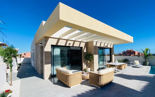 VIP1026 – Moderne nieuwbouwvilla in Torrevieja