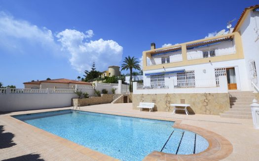 A - 3143-Villa-in-Calpe-Alicante-spanje-01