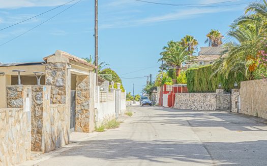 BP4295BEN – Grondstuk in Cala Baladrar Benissa
