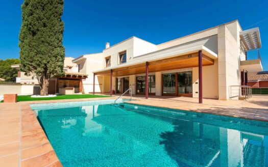 AC-05513/10244-Villa-in-Alfaz del Pi-ALICANTE-spanje-01