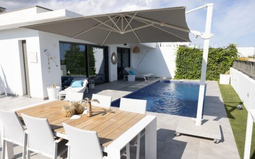 AC-05454/10244-Villa-in-Finestrat-ALICANTE-spanje-01