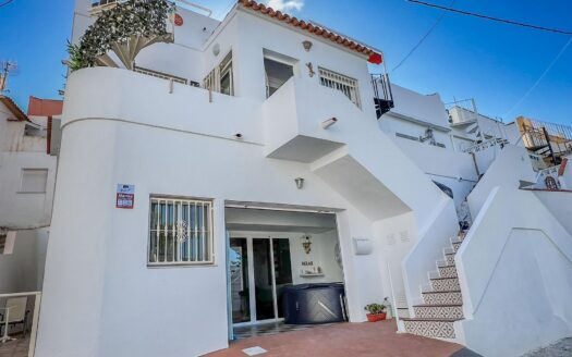 AC-05540/10244-Terraced house-in-Alfaz del Pi-ALICANTE-spanje-01