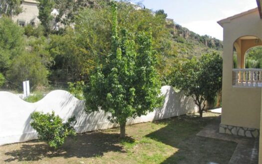 GTA – 3240 – Villa in Calpe Alicante