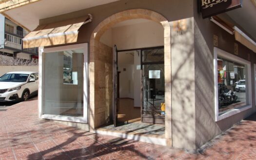 GTA – 3262 – local in Calpe Alicante