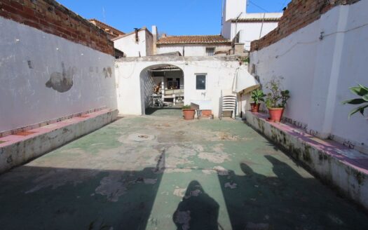 GTA – 3267 – Town House in Calpe Alicante