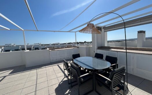 xdl1249 – Modern penthouse vlakbij de golf in Orihuela Costa