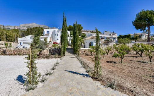 GTA – 3270 – Villa in Altea Alicante