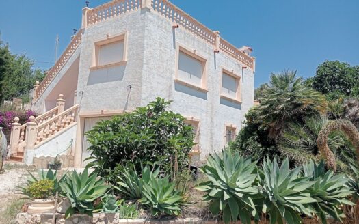 A - 3280-Villa-in-Calpe-Alicante-spanje-01