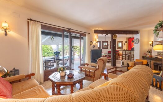 OV4374EX – Villa in Moraira