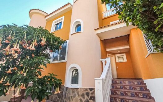 ACAC-05676/10244 – Terraced house in La Nucía ALICANTE