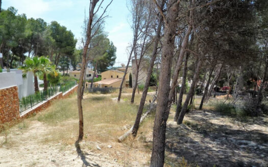 BP3303MOR – Grondstuk in Pinar de l’Advocat Moraira