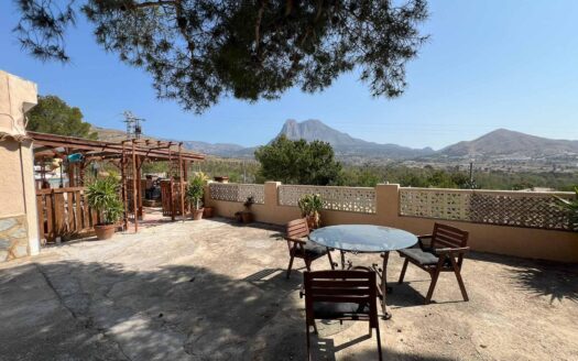 ACAC-05738/10244 – Country House in Villajoyosa ALICANTE