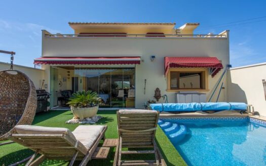 BP4053BELL – Villa in Centrum Benitachell