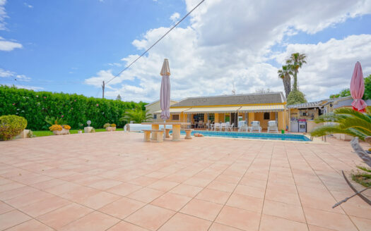 BP4397ELS – Villa in Centrum Els Poblets