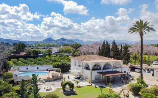 BP4508XAR – Villa in La Xara Denia