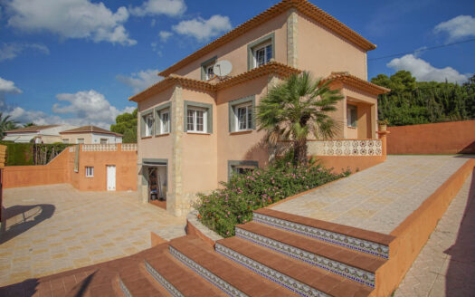 BP7016CAL – Villa in Partida La Calalga Calpe