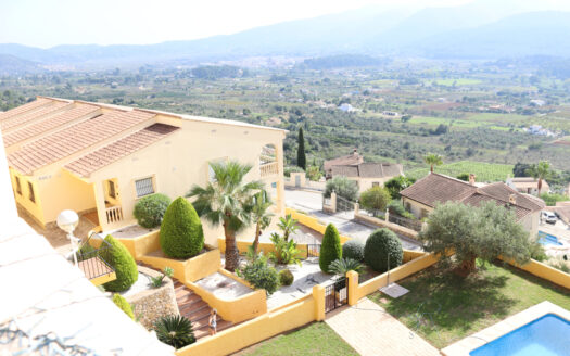 TPT24007 – Town House in Jalon Alicante