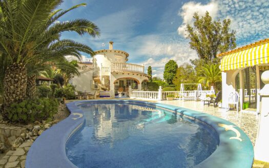 BP8034DEN – Villa in La Pedrera Denia