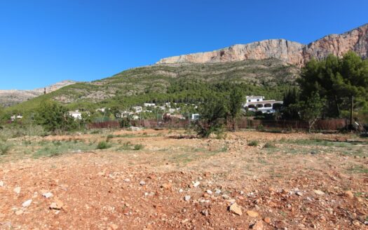 BP3335JAV – Grondstuk in Montgo Javea