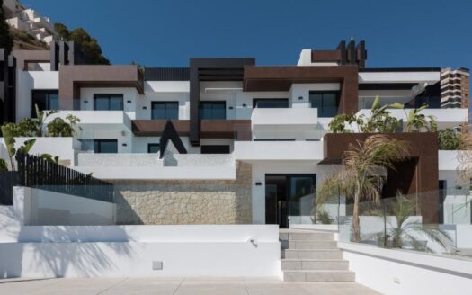 GTA – 2561 – Penthouse in Benidorm Alicante
