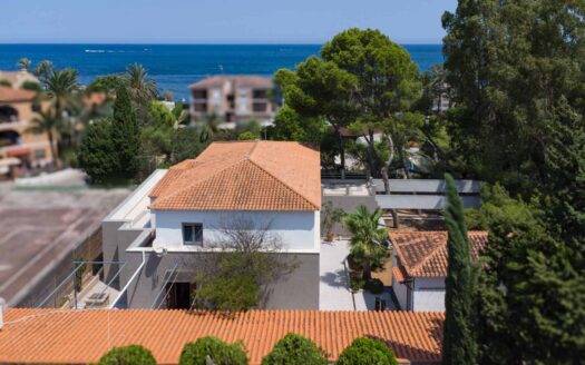 BPC4XY8285DEN – Villa in Las Rotas Denia