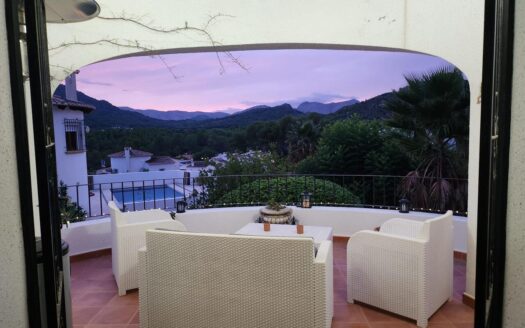 25012-Villa-in-Murla-Alicante-spanje-01