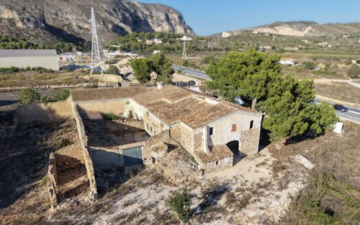 BP8307TEL – Finca in  Teulada