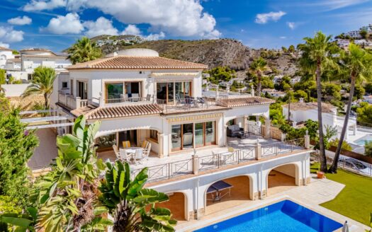 OVOV4407EX – Villa in Moraira Alicante