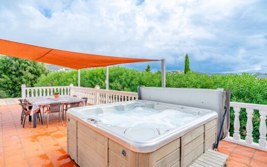 OVOV4409X – Villa in Moraira Alicante