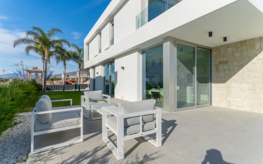 BP8317FIN – Villa in  Finestrat