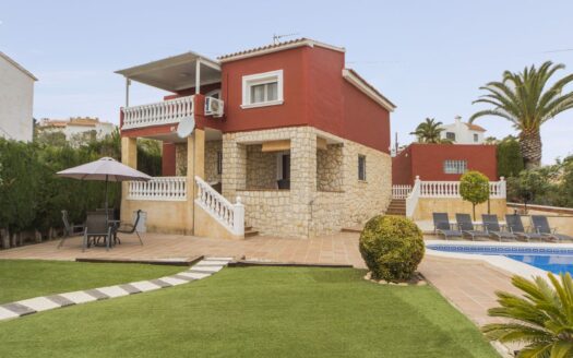 A - 3319-Villa-in-Calpe-Alicante-spanje-01
