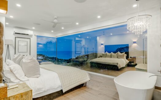 OVOV4401EX – Villa in Benissa Alicante