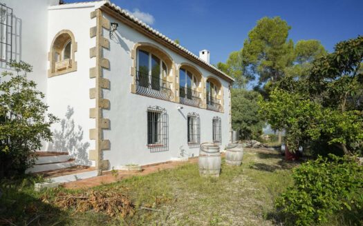 BPC3XY4583JAV – Villa in La Lluca Javea