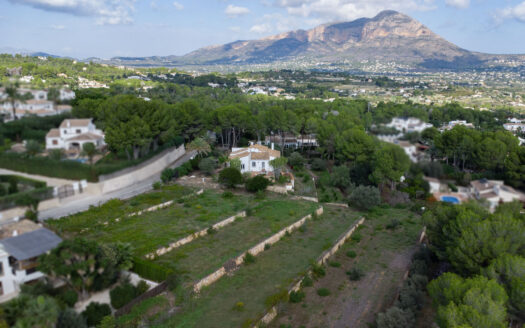 BPC3XY4584JAV – Grondstuk in La Lluca Javea