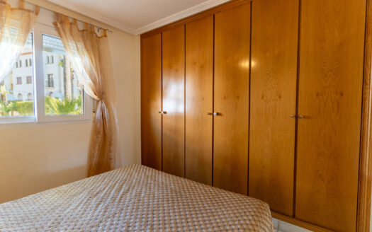 BPC4XY4604JAV – Dorpshuis in