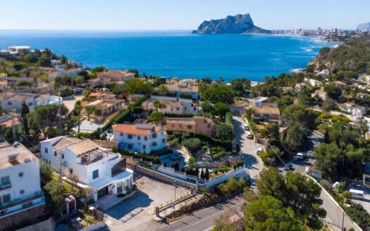 BPC4XY4636BEN – Commercieel in Avenida La Marina Benissa